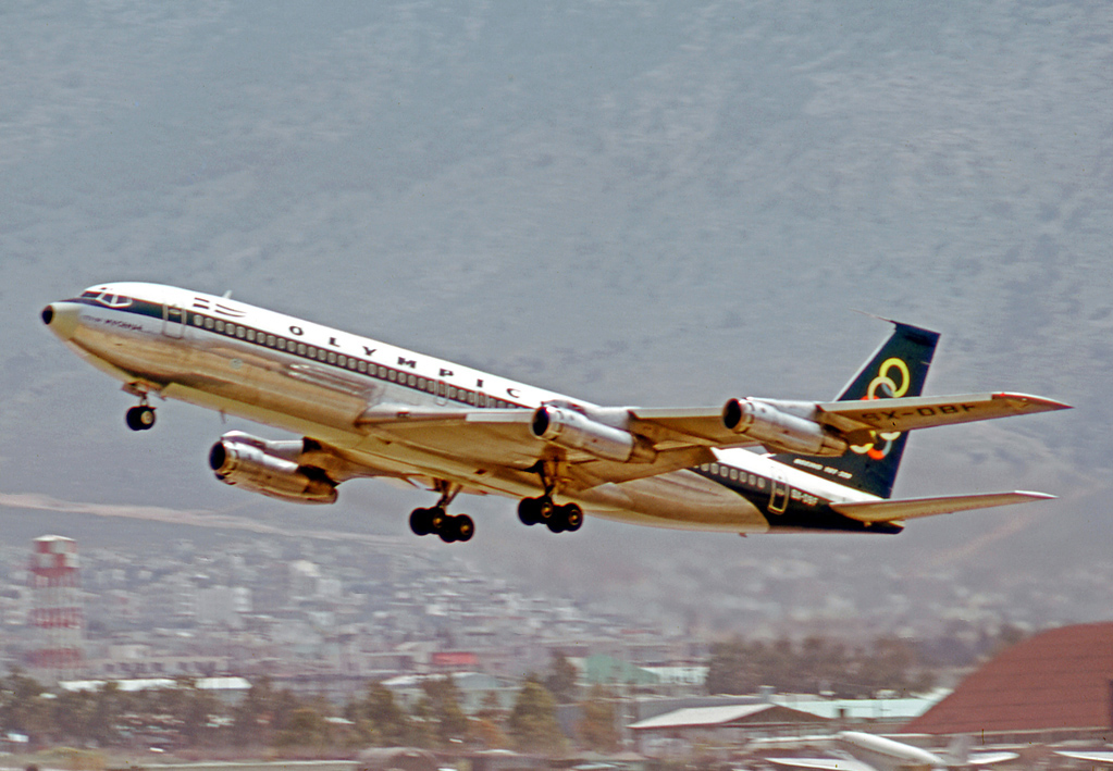 olympic-airways-boeing-707-che-decollano-da-ellenikon-nel-1973